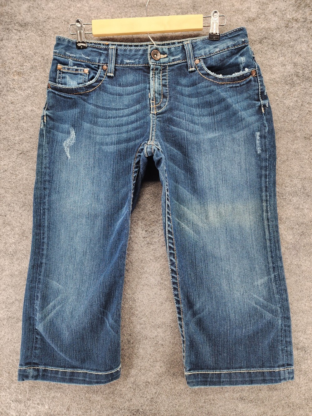 Buckle BKE Jeans Womens 29 Kate Cropped Blue Denim 31x19"